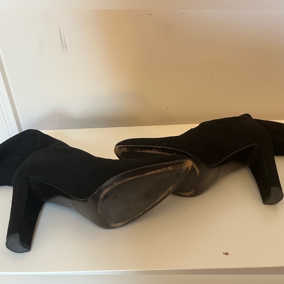 Stuart Weitzman black suede highland boot - size 7 - Picture 2 of 6